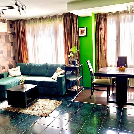 The Green Apartment - Free Parking Σόφια Εξωτερικό φωτογραφία