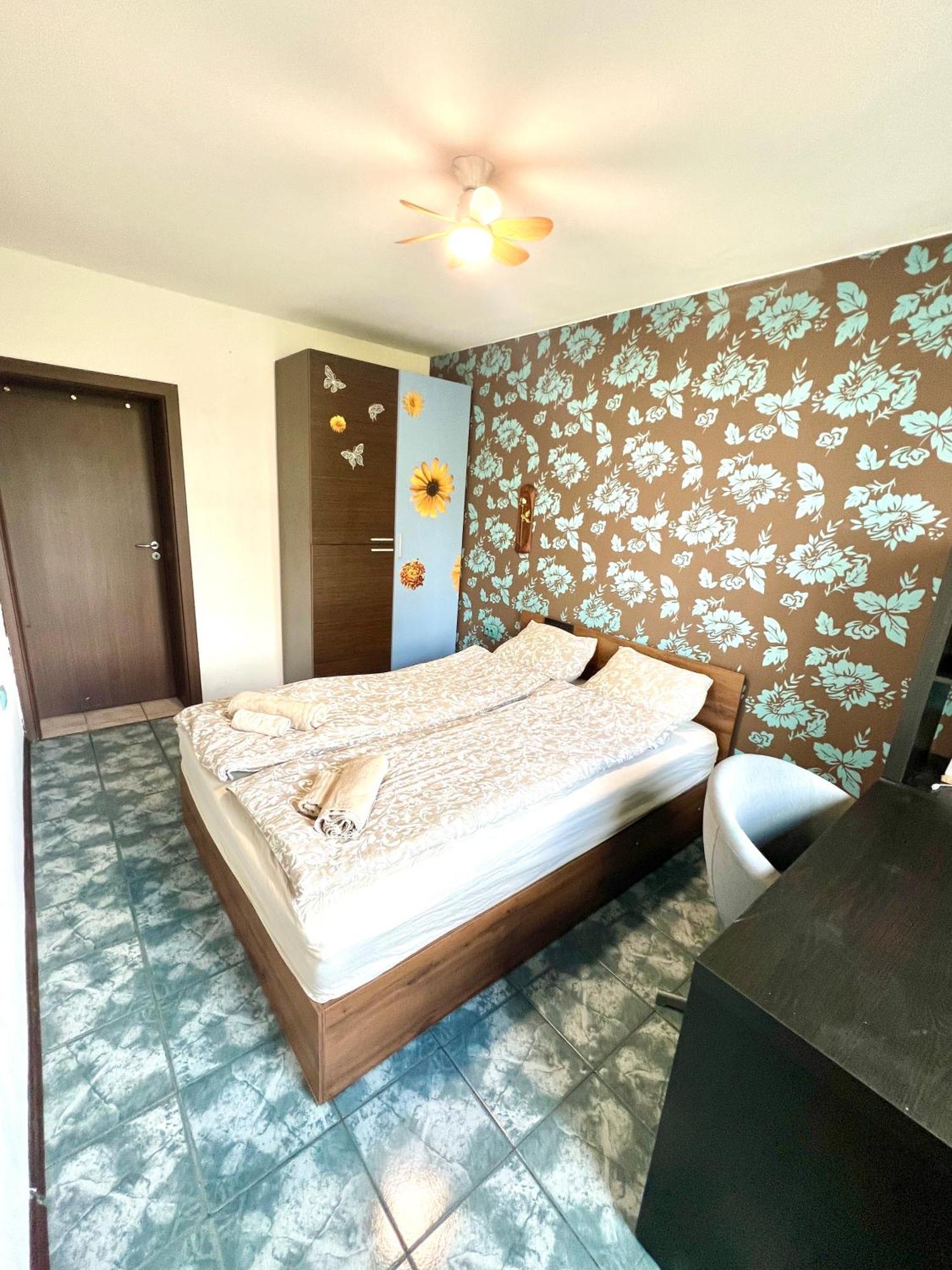 The Green Apartment - Free Parking Σόφια Εξωτερικό φωτογραφία