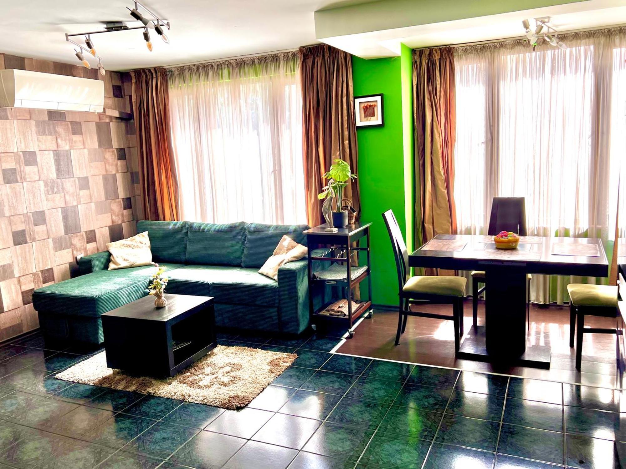 The Green Apartment - Free Parking Σόφια Εξωτερικό φωτογραφία